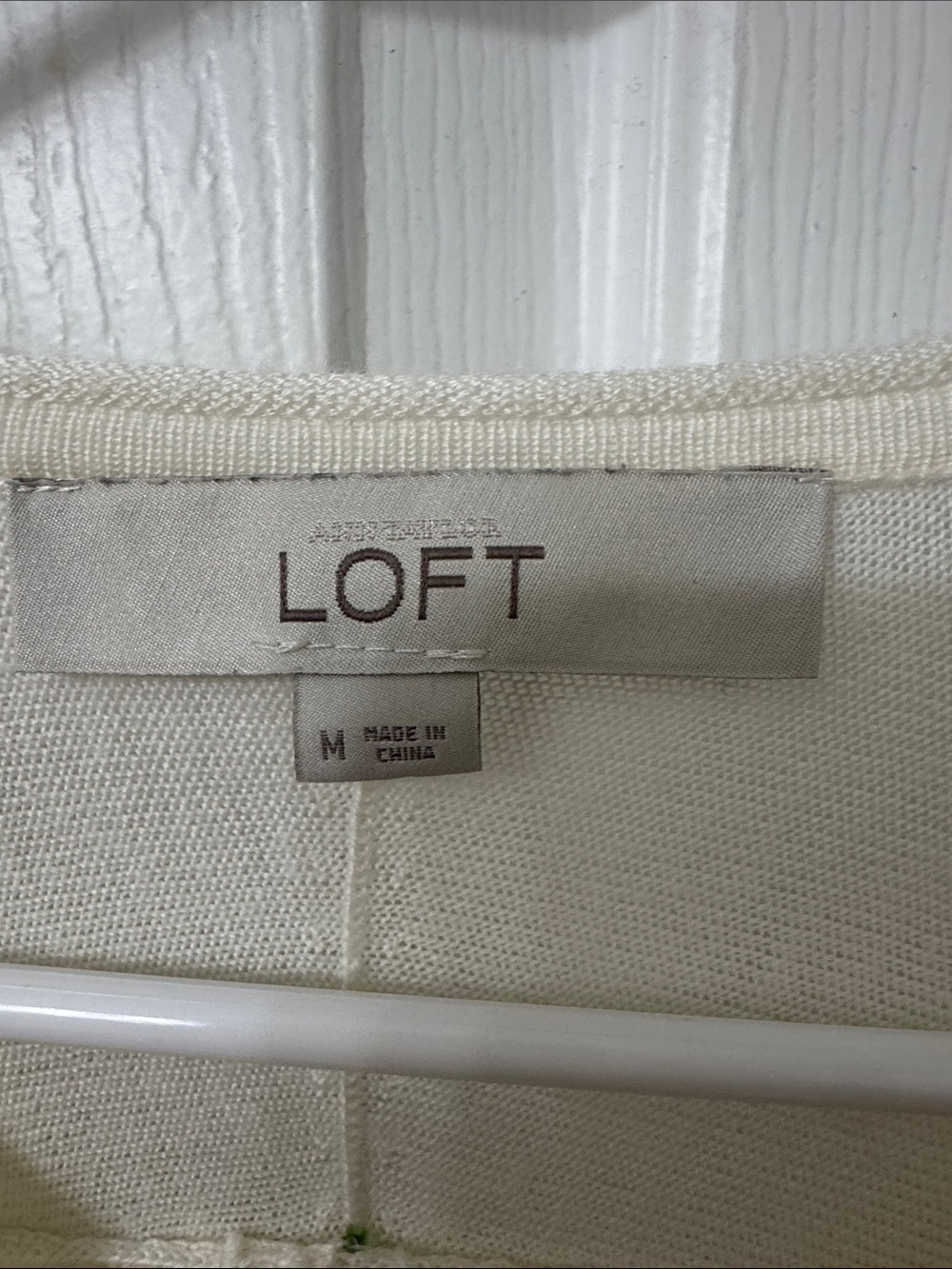 NWOT LOFT Cream Button-Front Lightweight Cardigan - Picture 4 of 6